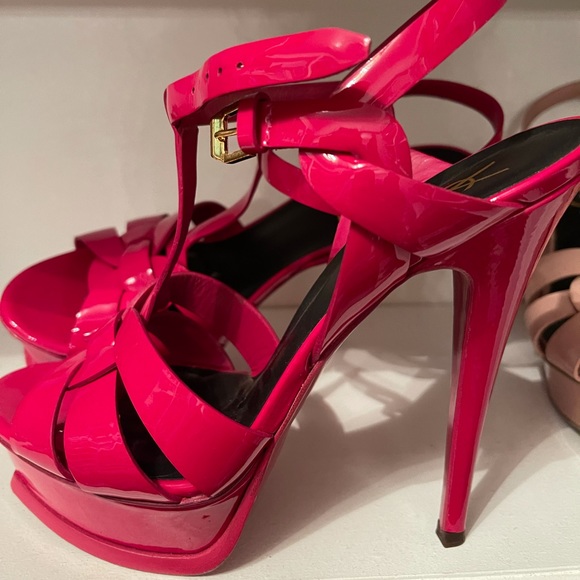 Saint Laurent got pink tribute heels - Picture 2 of 8